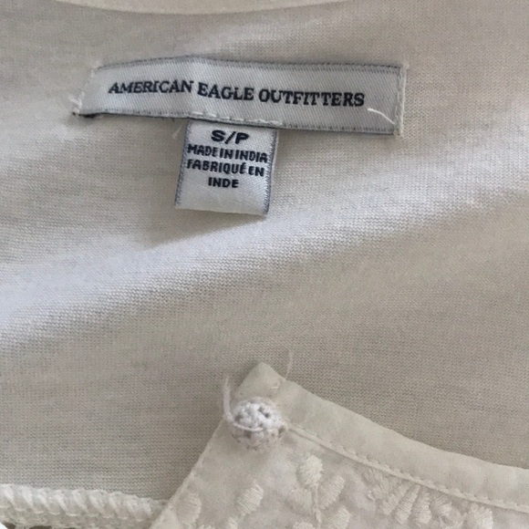 White lace top - Picture 2 of 4